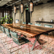 Studio LIV Boardroom vergadertafel A'dam toren-ambachtelijke-tafels