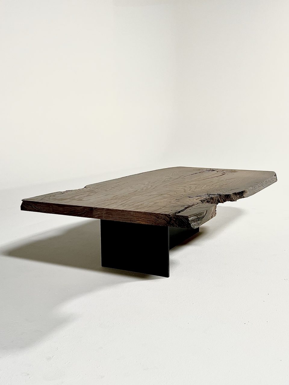 Bog oak salontafel stalen onderstel-ambachtelijke-tafels